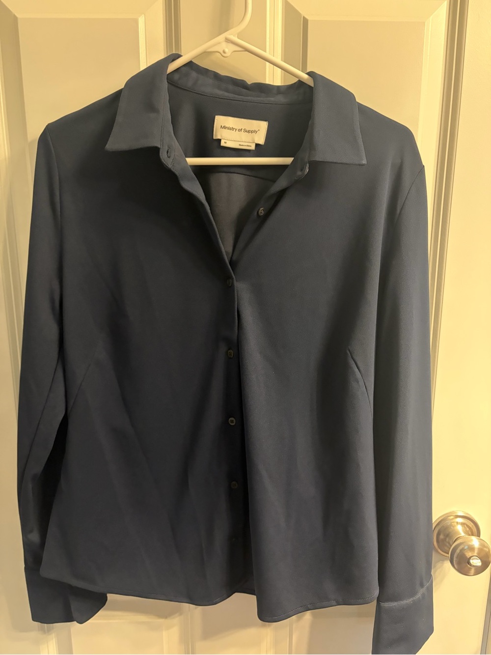 Ministry of Supply Women’s Navy Button-Up shirt